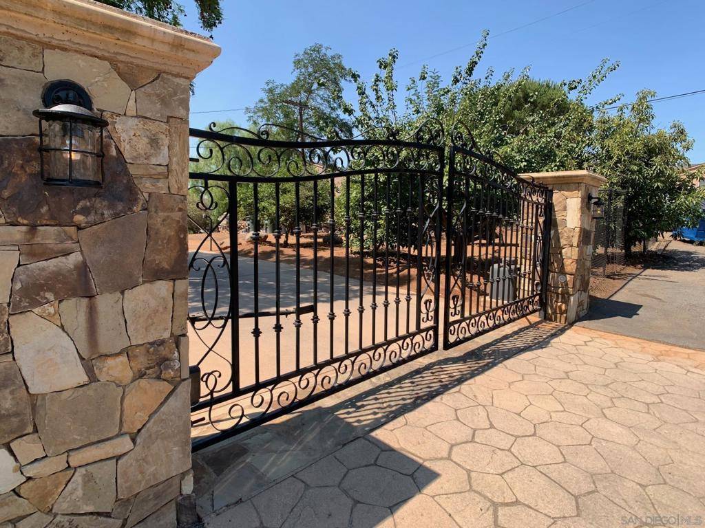 Alpine, CA 91901,1445 Terracita Lane