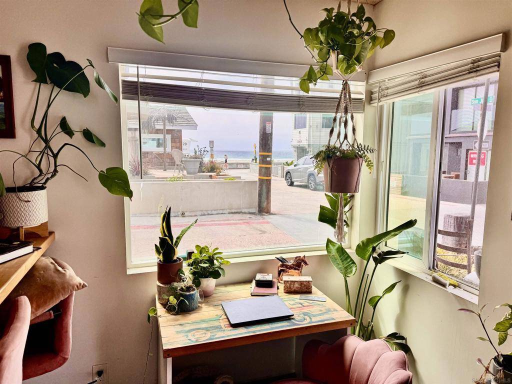 San Diego, CA 92109,713 San Jose Pl