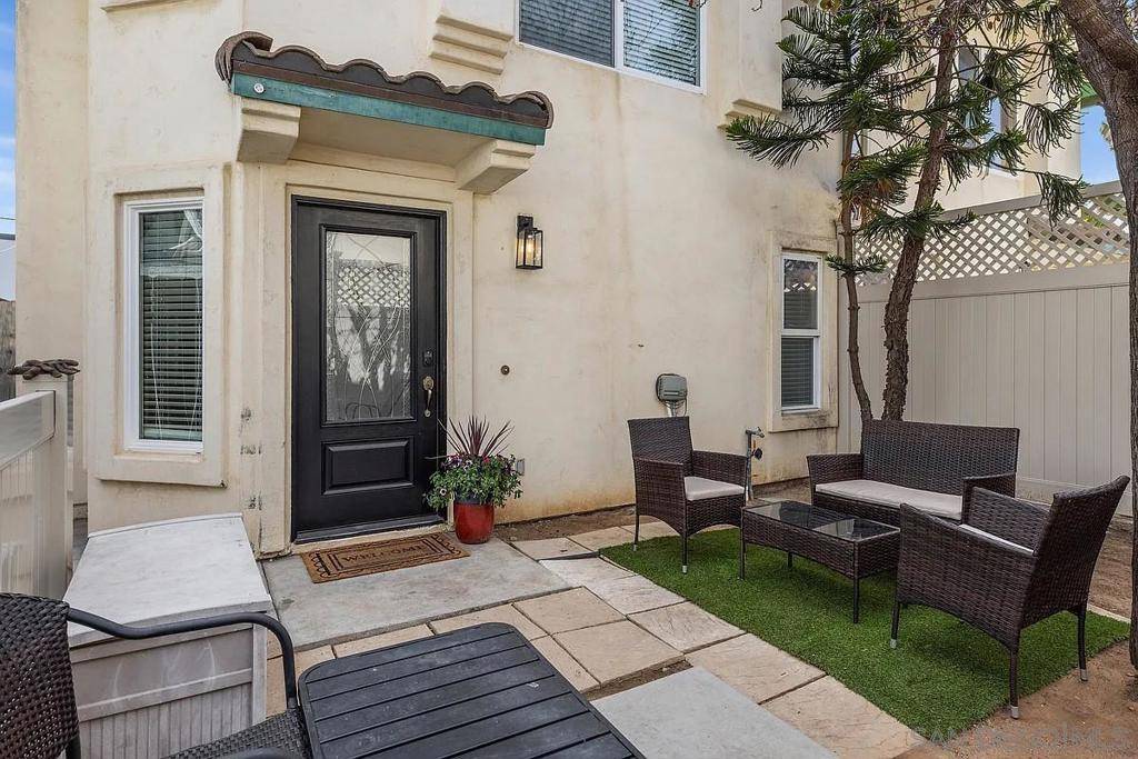 Imperial Beach, CA 91932,649 10th St