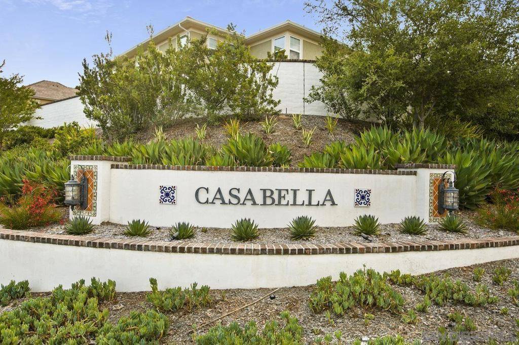 San Diego, CA 92130,6744 Monterra Trl
