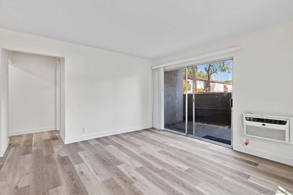 San Diego, CA 92108,8027 Caminito De Pizza #B