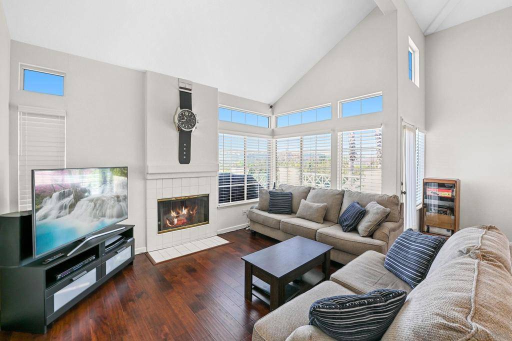 San Diego, CA 92128,12662 Springbrook Dr #D