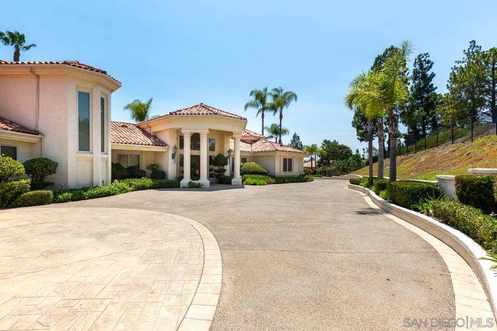 Poway, CA 92064,13388 Highlands Ranch Rd