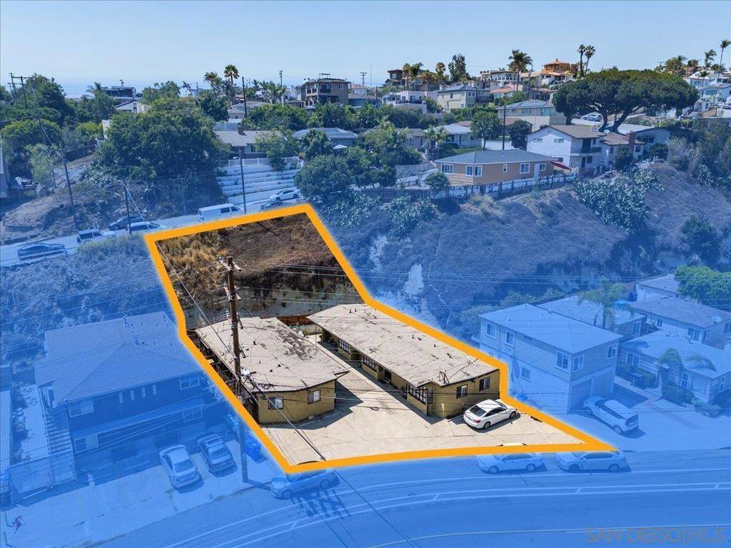 San Diego, CA 92103,3206 Reynard Way