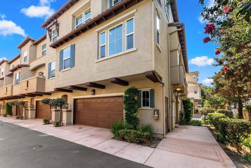 San Marcos, CA 92078,2184 Cosmo Way