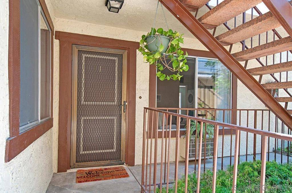 San Diego, CA 92104,3762 Arnold Ave #1