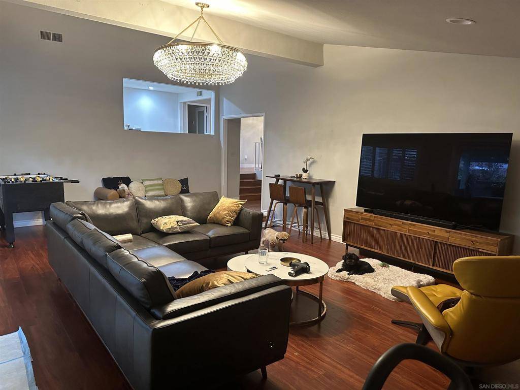 Granada Hills, CA 91344,12571 Henzie Place