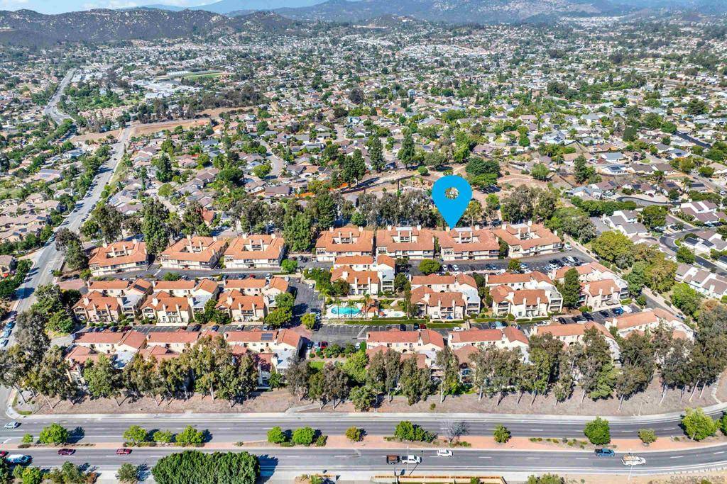 San Marcos, CA 92069,1122 Grape St