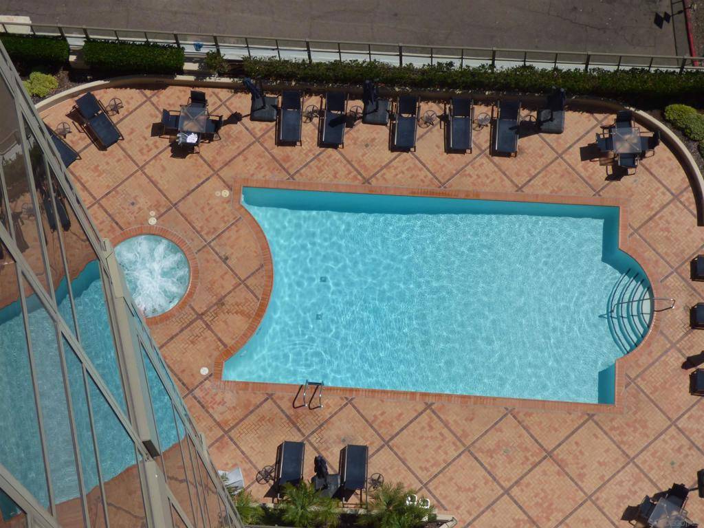 San Diego, CA 92101,700 W E st #2201