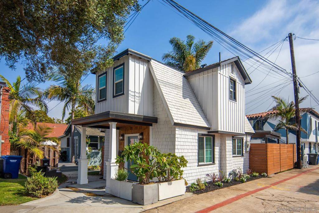 Coronado, CA 92118,937 Olive ave