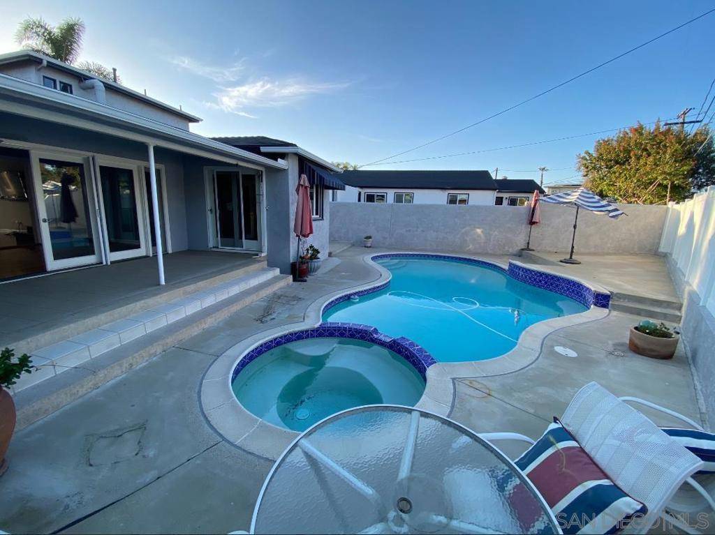 San Diego, CA 92115,4917 Rockford Dr