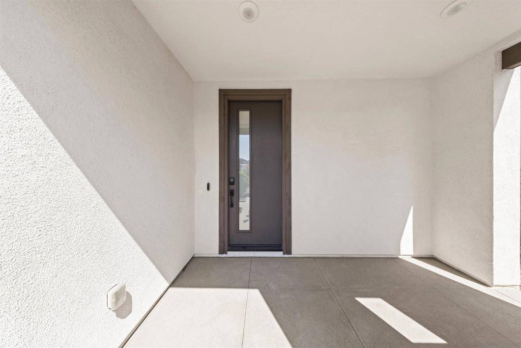 San Diego, CA 92130,6749 Solterra Vista Pkwy