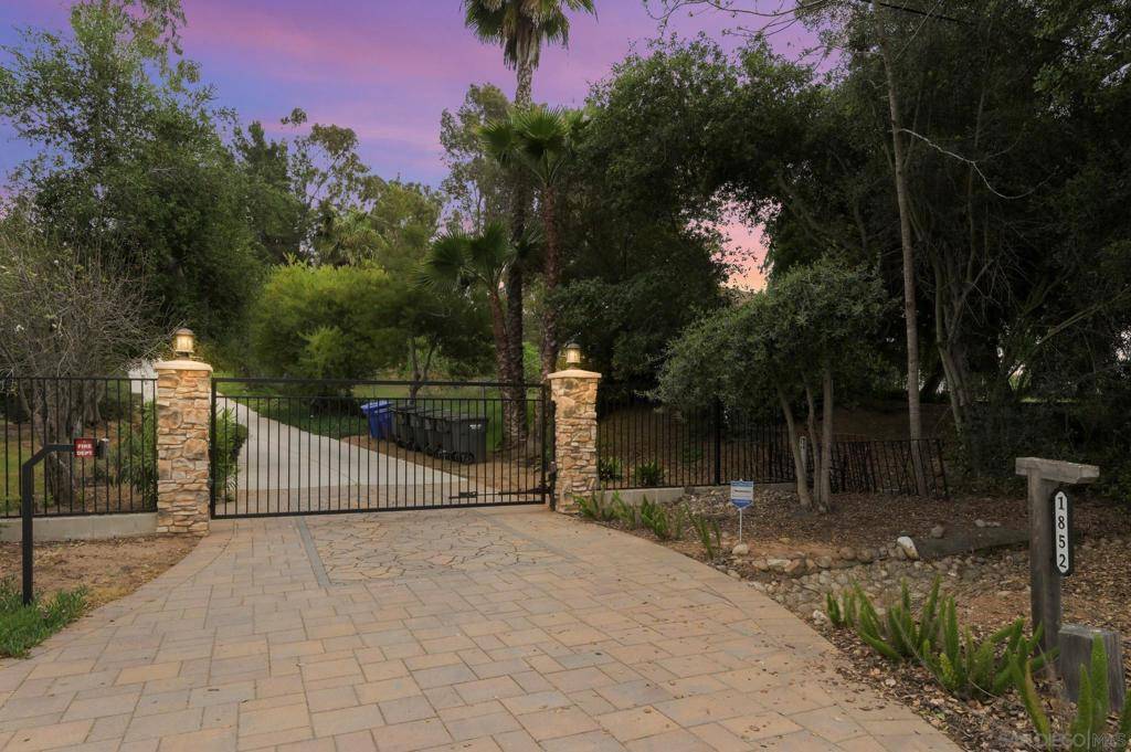 Fallbrook, CA 92028,Address not disclosed