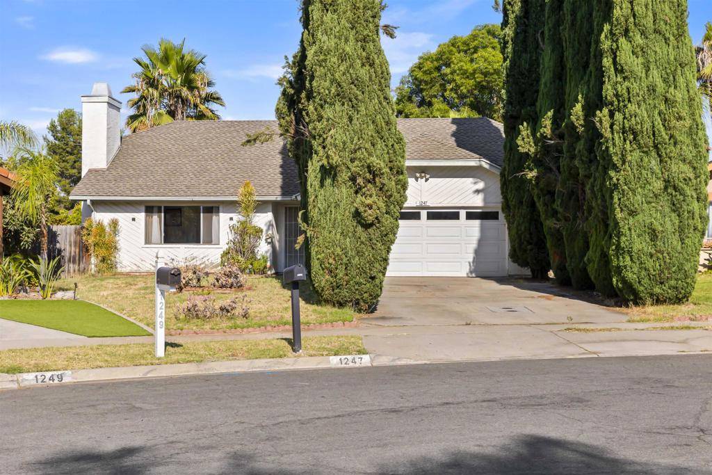 Escondido, CA 92027,1247 Armstrong Cir