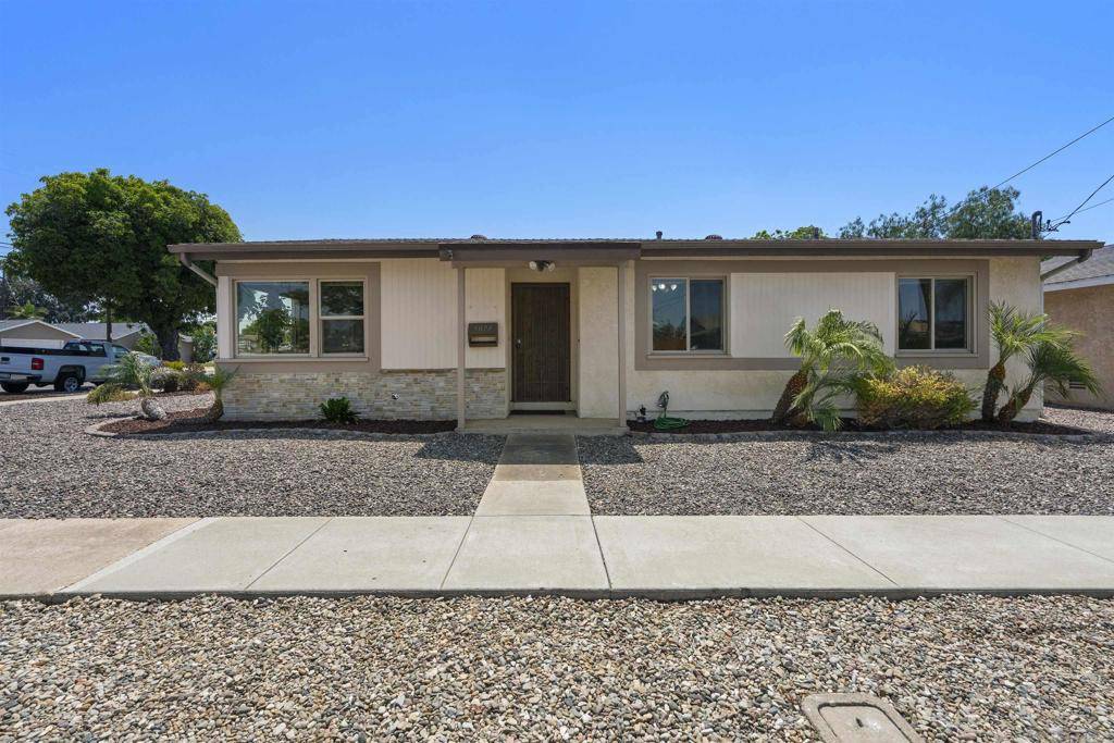 San Diego, CA 92117,5073 MOUNT DURBAN DR