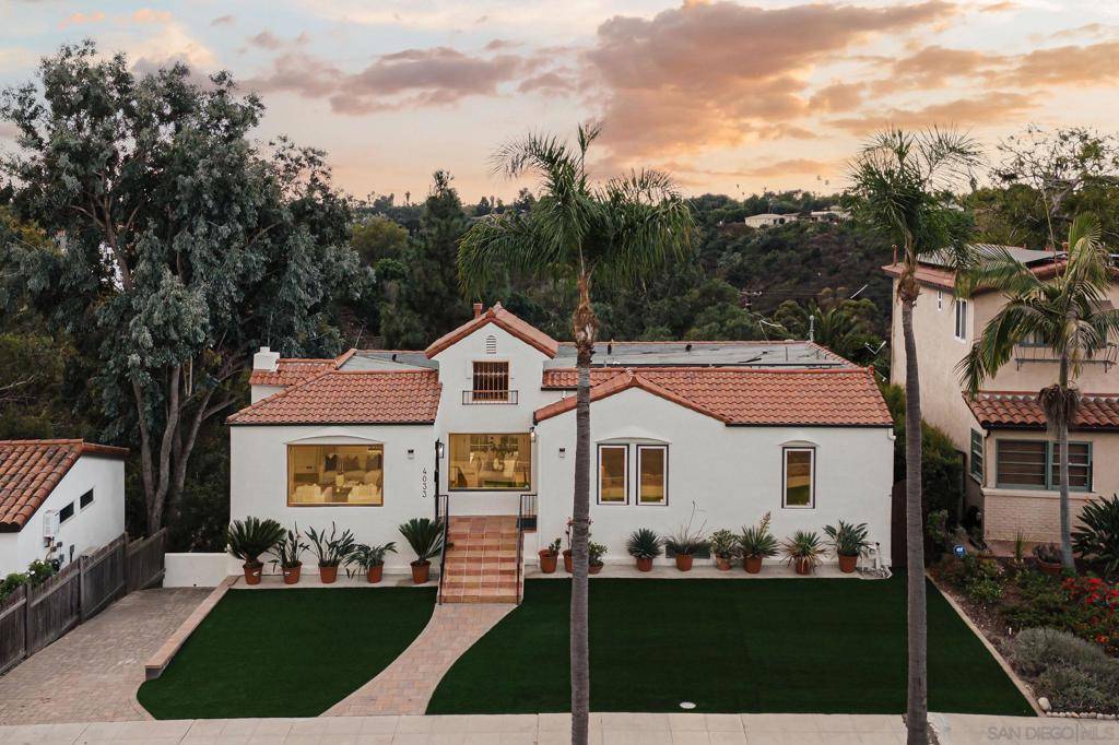 San Diego, CA 92116,4033 S Hempstead Cir