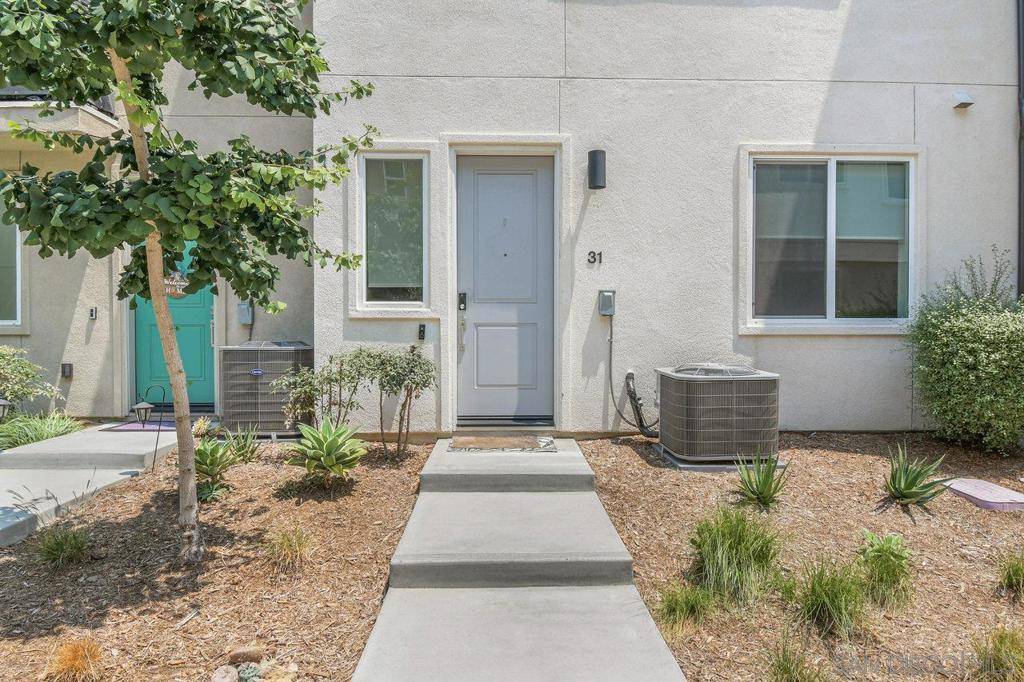 San Diego, CA 92154,5212 Beachfront Cove #31
