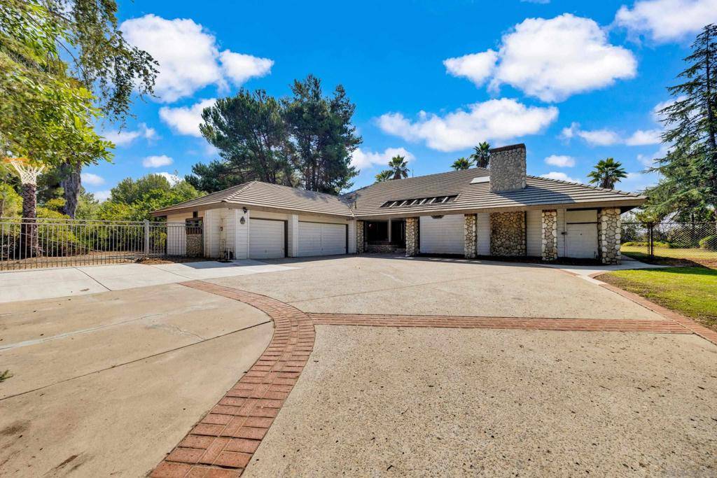 Poway, CA 92064,15235 Crestview Ct
