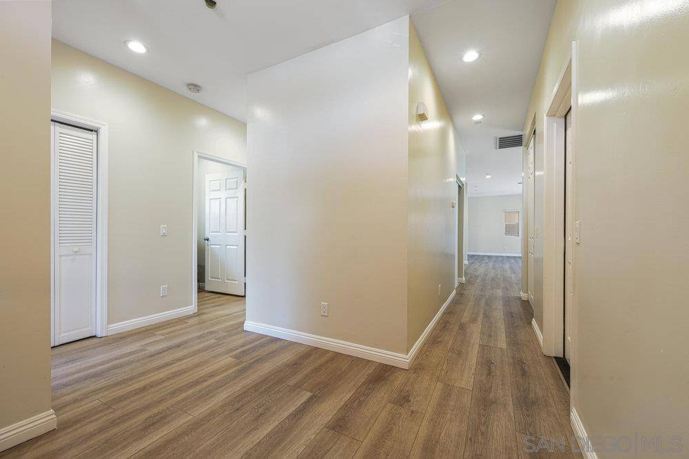 Escondido, CA 92025,1135 E 3rd Ave