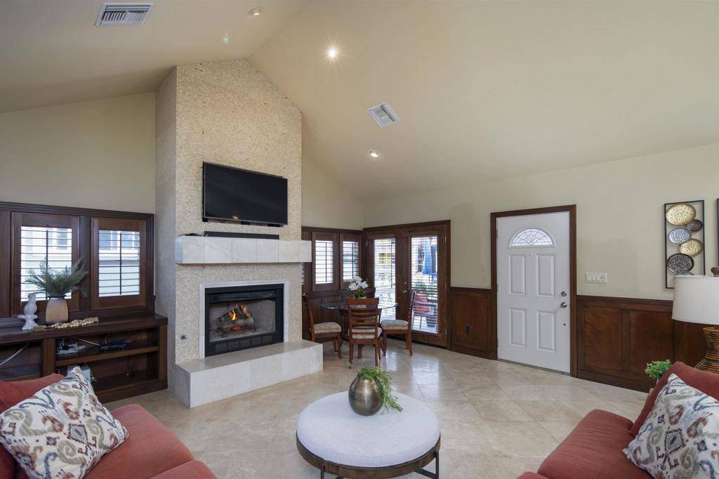 San Diego, CA 92109,801 Allerton Ct