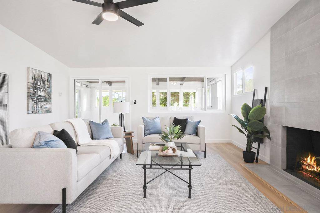 San Diego, CA 92123,3216 Towser Street
