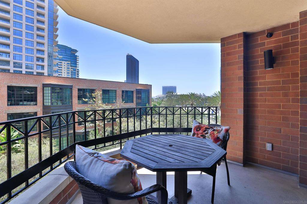 San Diego, CA 92101,500 W Harbor Dr. #516