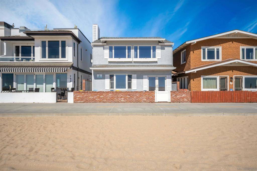 Newport Beach, CA 92661,206 E Oceanfront