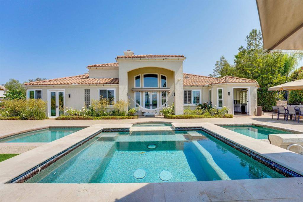 Escondido, CA 92029,2525 Monterey Gln