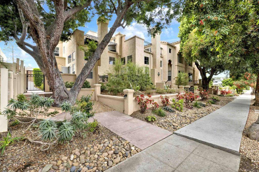 San Diego, CA 92109,3736 Promontory St