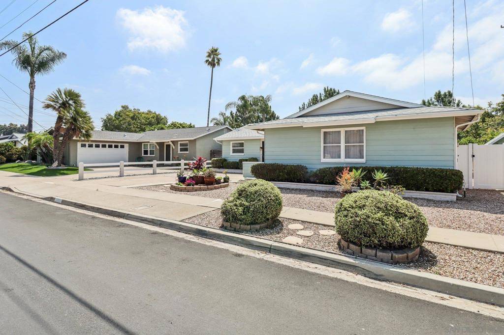 San Diego, CA 92117,5011 Mount Casas Dr