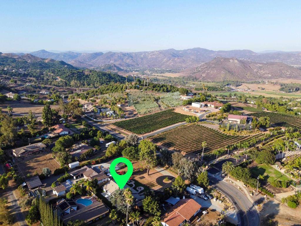 Escondido, CA 92025,3226 Summit Drive