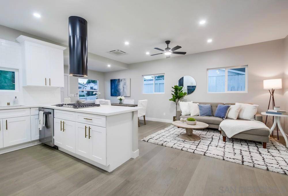 San Diego, CA 92106,3122 Newell St