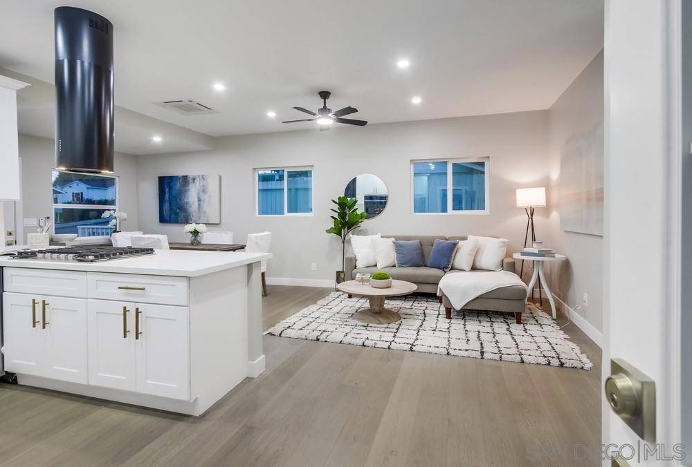 San Diego, CA 92106,3122 Newell St