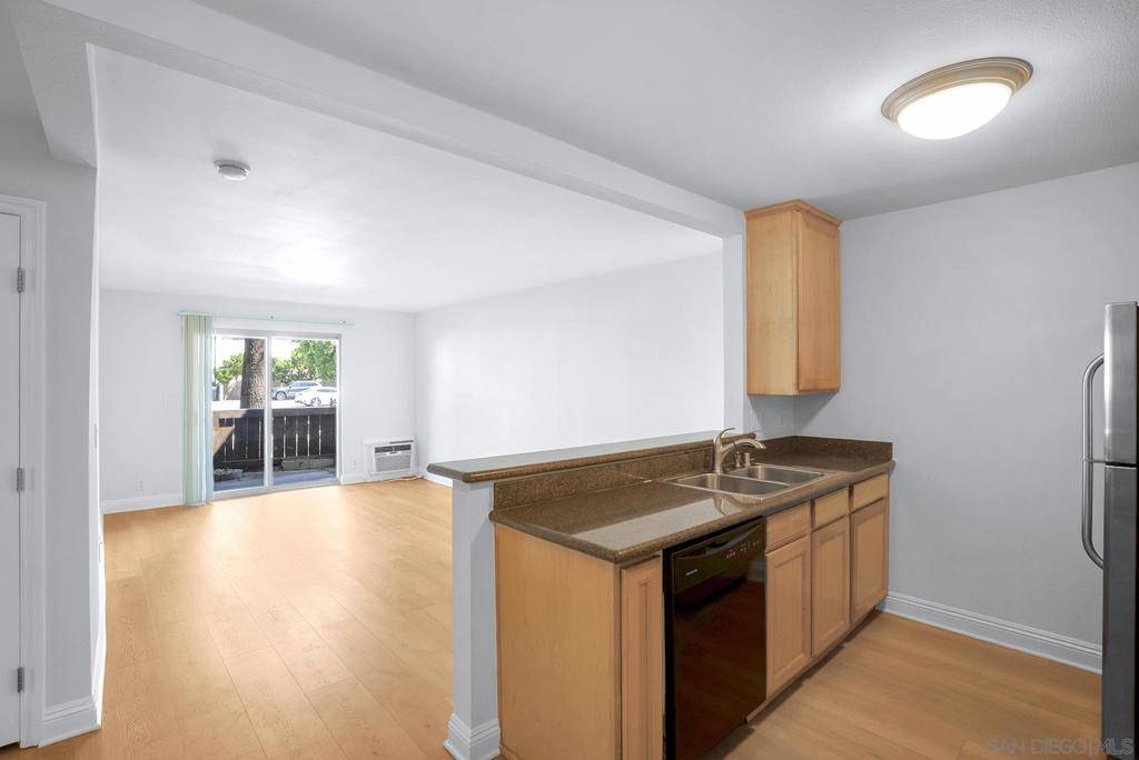 El Cajon, CA 92021,1045 Peach Ave #3