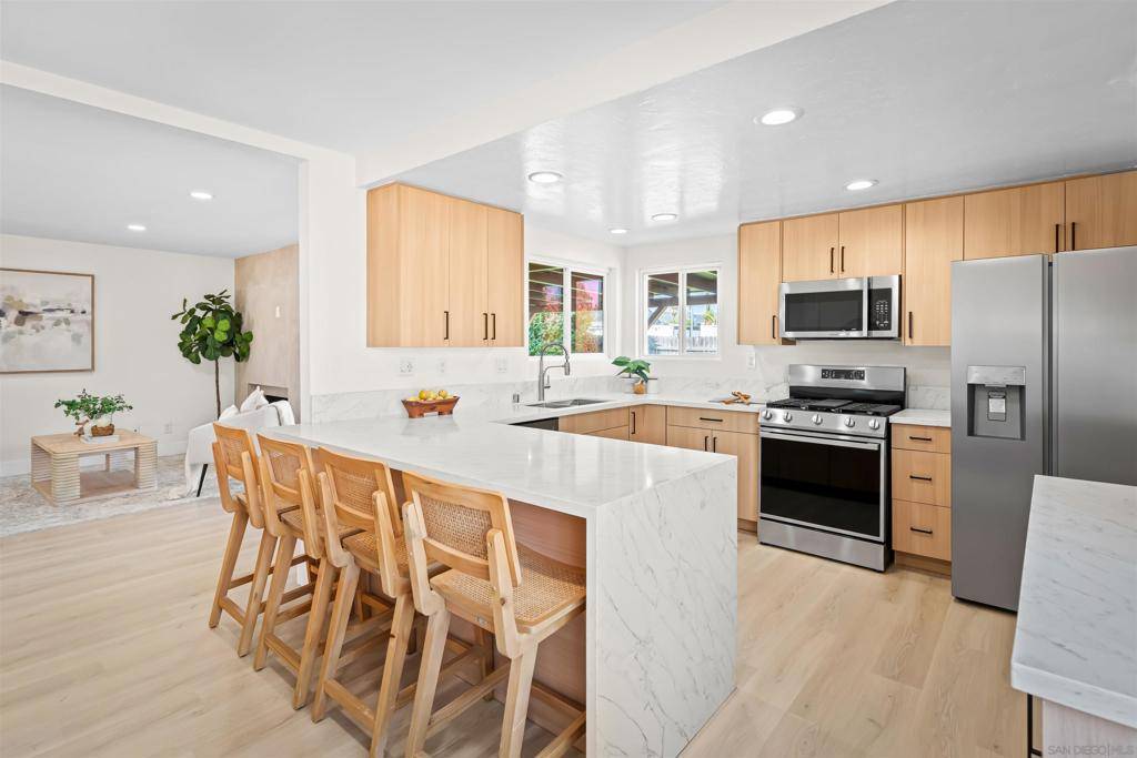 San Marcos, CA 92069,1414 Leslie Ct