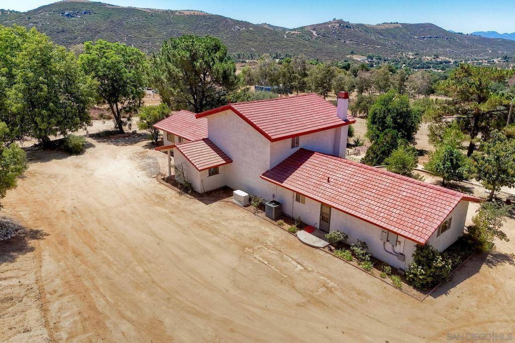 Ramona, CA 92065,25861 E Old Julian Hwy