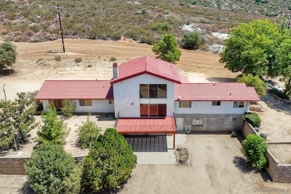 Ramona, CA 92065,25861 E E Old Julian Hwy