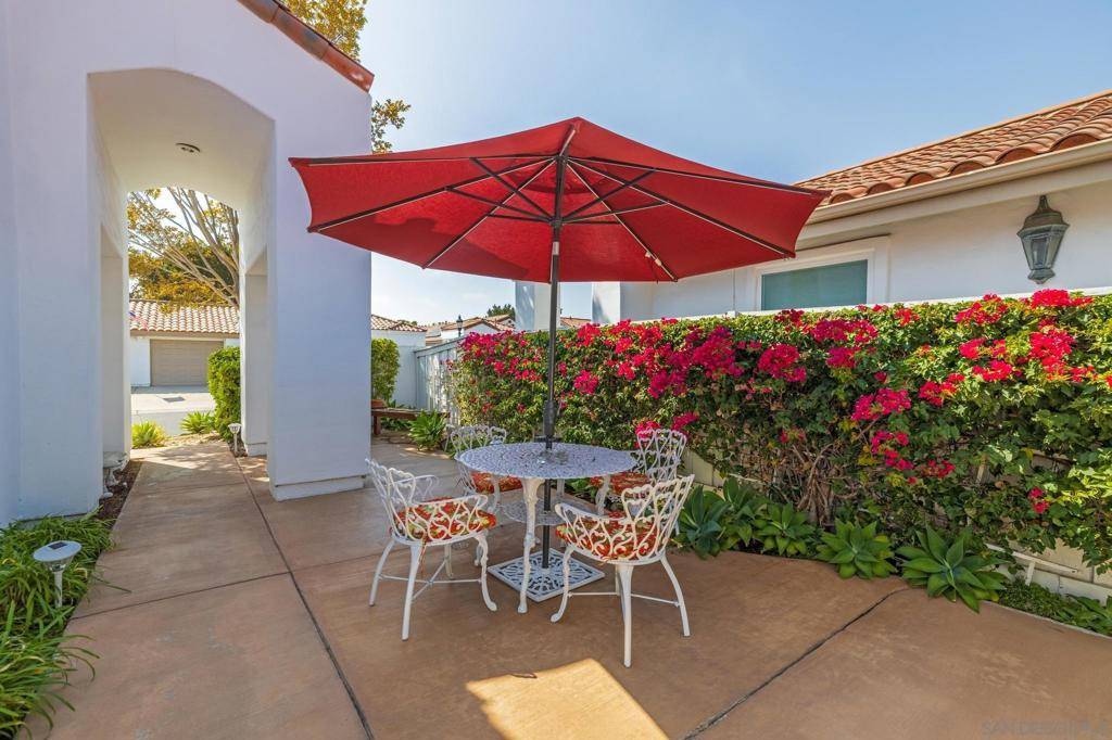 Oceanside, CA 92056,4676 Barcelona Way