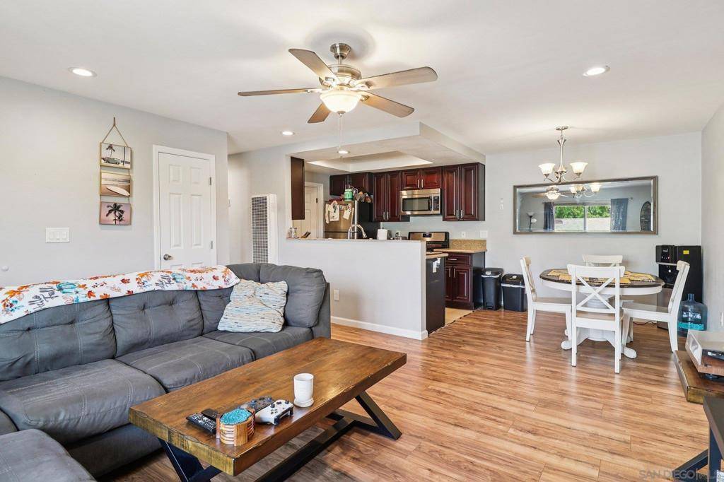 Oceanside, CA 92054,552 Canyon Dr #29