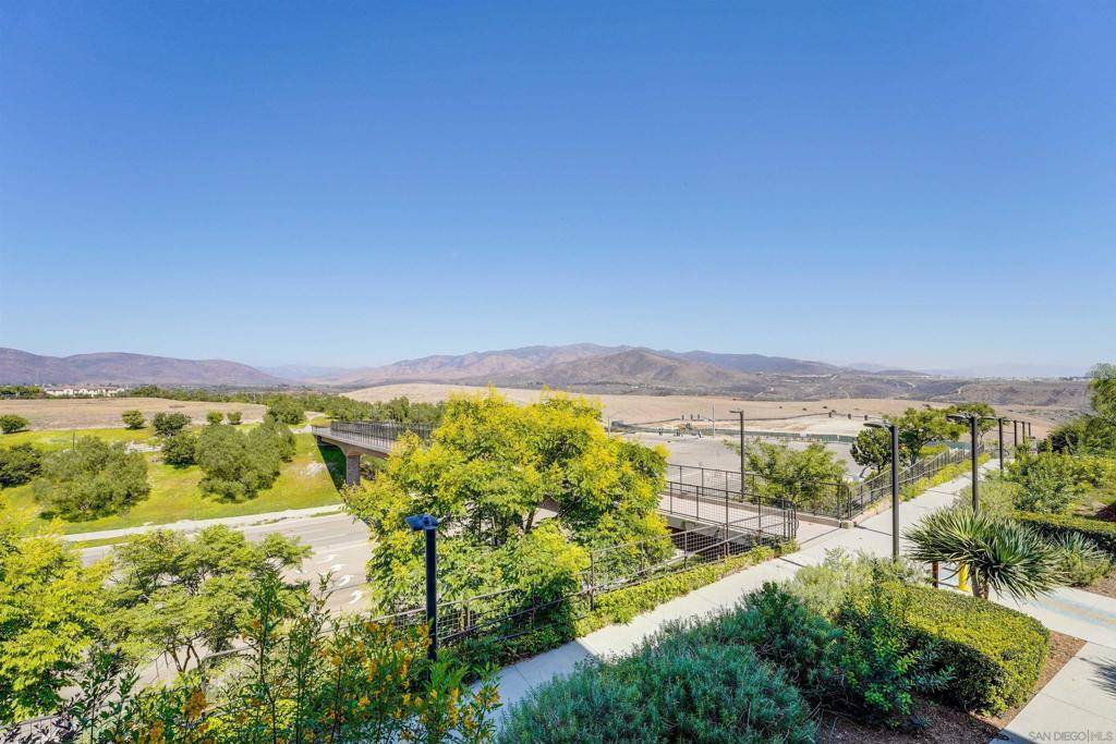 Chula Vista, CA 91915,2376 ELEMENT WAY #3