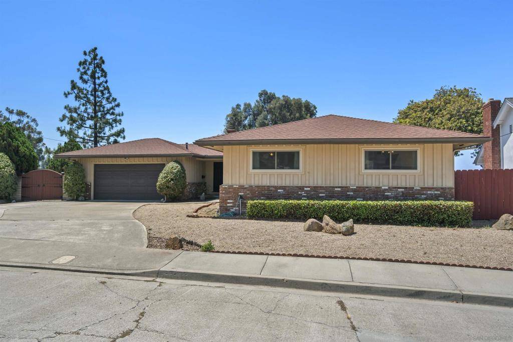 El Cajon, CA 92020,1901 Quidort Court