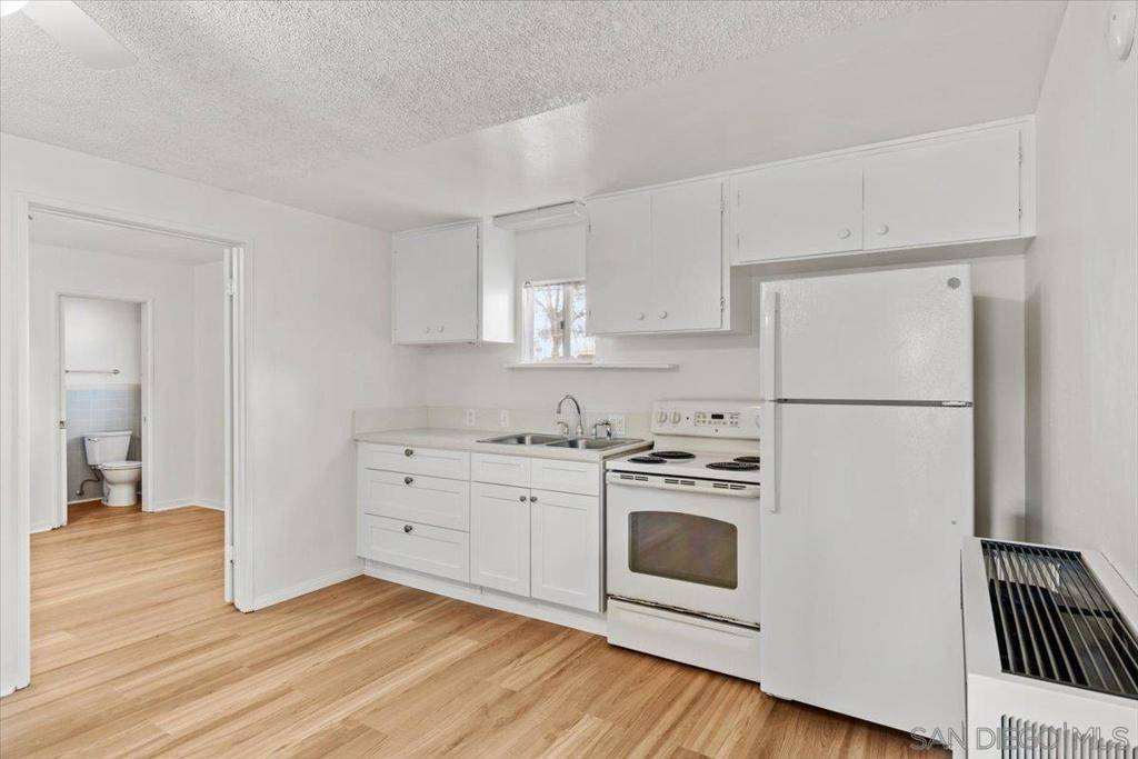 Lemon Grove, CA 91945,8150 Longdale Dr