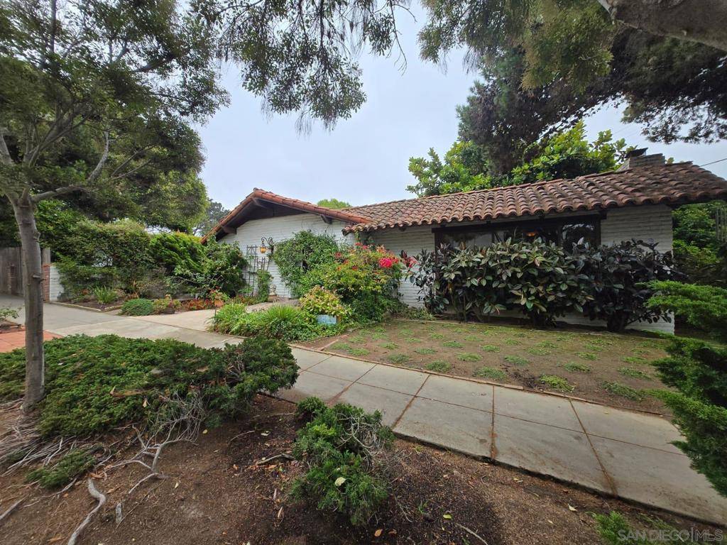 La Jolla, CA 92037,525 Midway Street