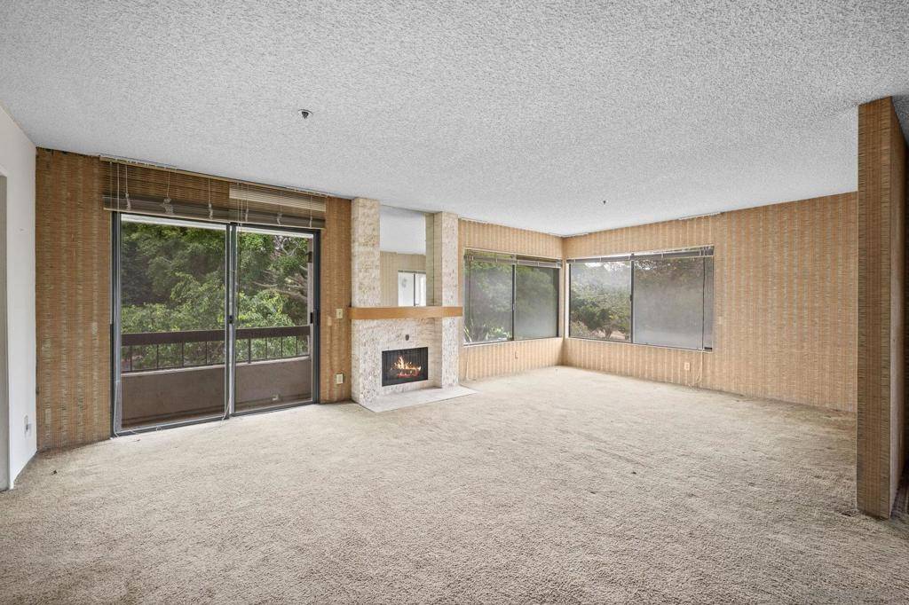 San Diego, CA 92110,5665 Friars Rd #232
