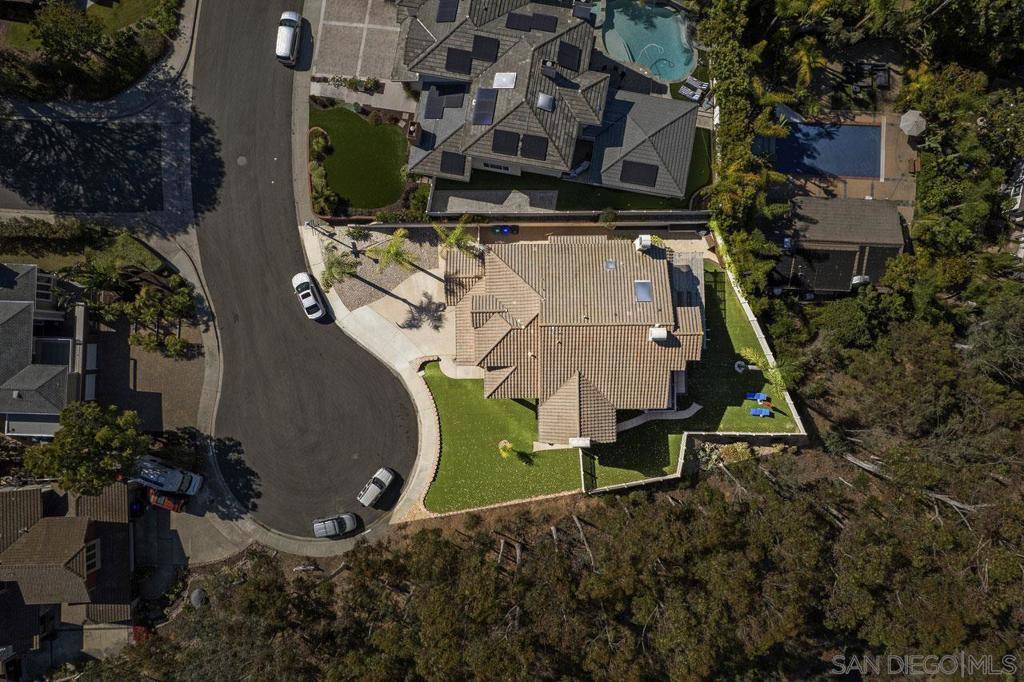 San Diego, CA 92131,10405 White Birch Dr