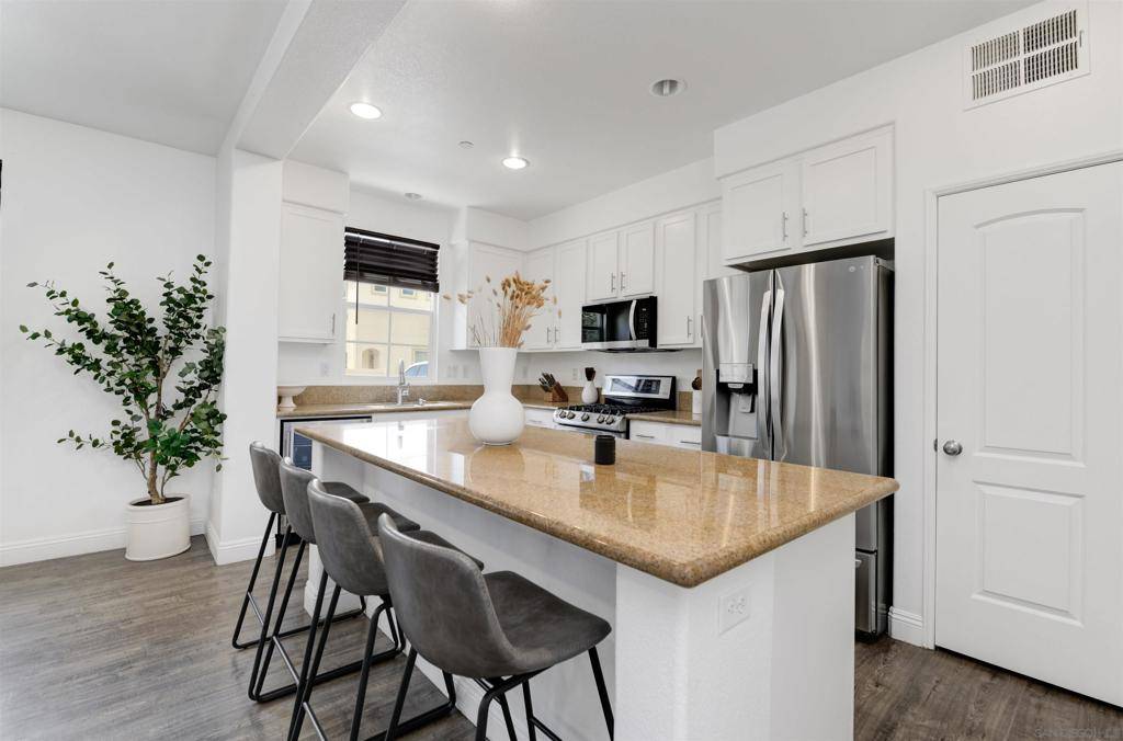 Chula Vista, CA 91913,1554 San Javier Court 2
