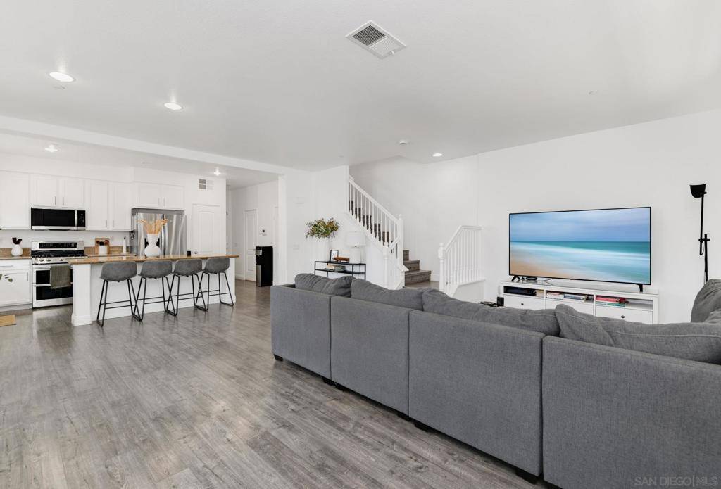 Chula Vista, CA 91913,1554 San Javier Court 2