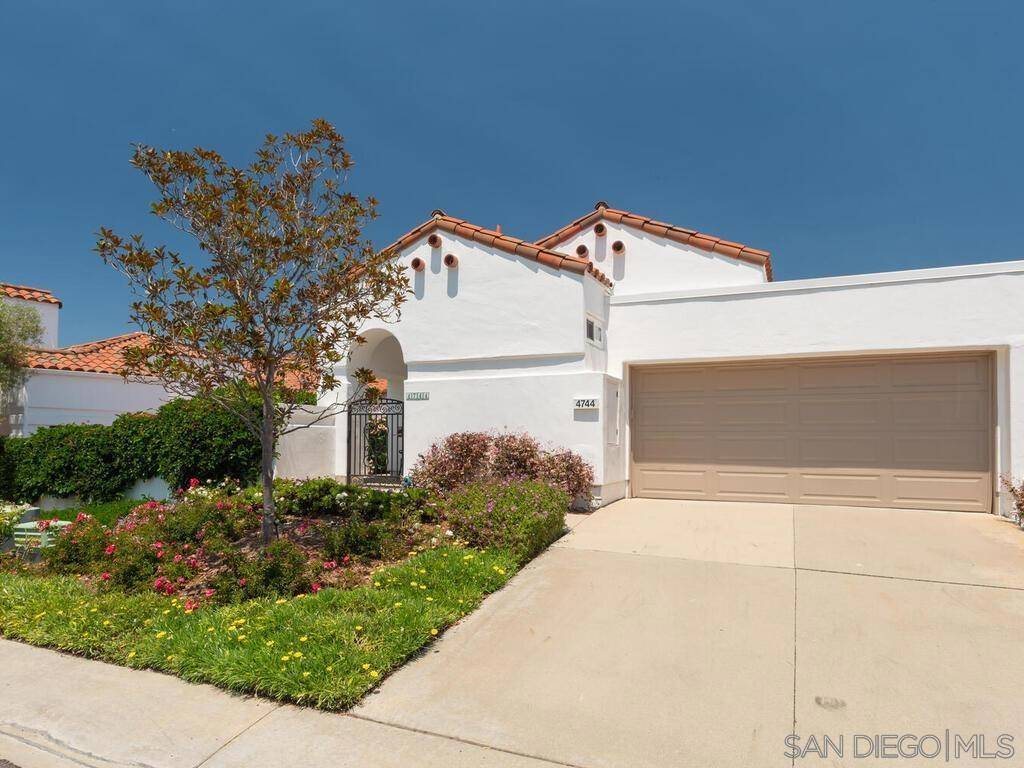 Oceanside, CA 92056,4744 Agora Way