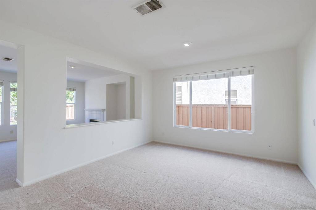 San Diego, CA 92128,11532 Creekstone Lane