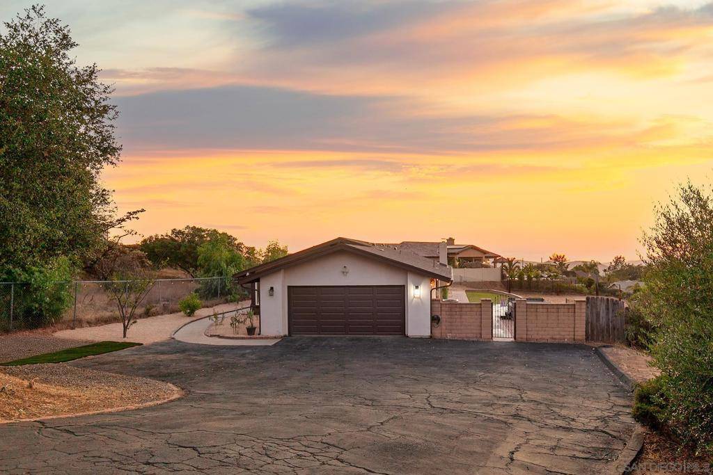 Alpine, CA 91901,2410 Kenda Way